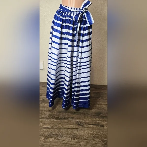NF Striped 100% Cotton Box Pleated Maxi Skirt Blue/ White One Size Whit Pockets - Picture 2 of 16